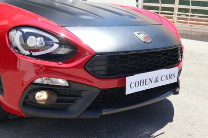 Abarth 124 Spider 1.4 Turbo Auto *NATIONAL* - Cohen & Cars